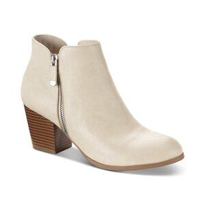 Style and Co Masrinaa Ankle Bootie Ecru Ivory